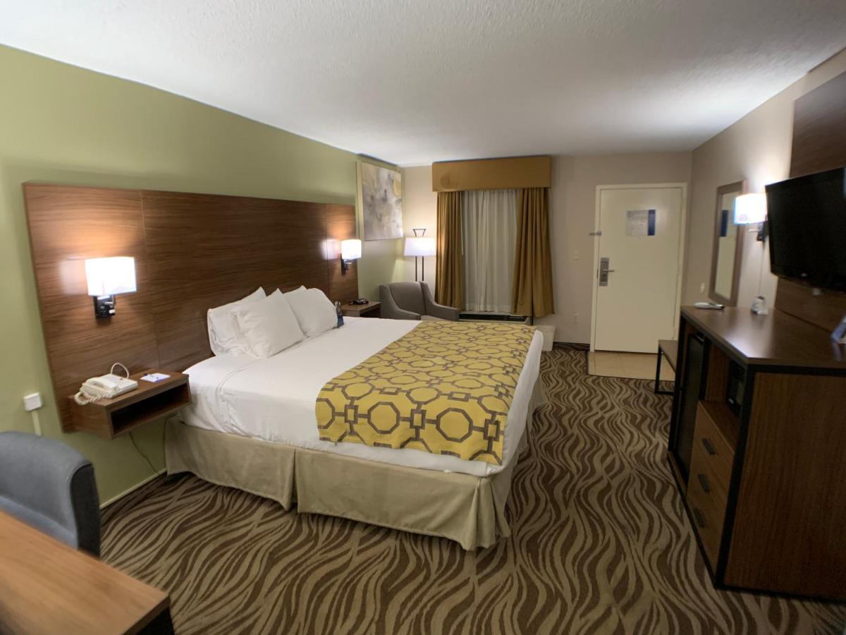 Baymont By Wyndham Griffin Hotel Exterior foto